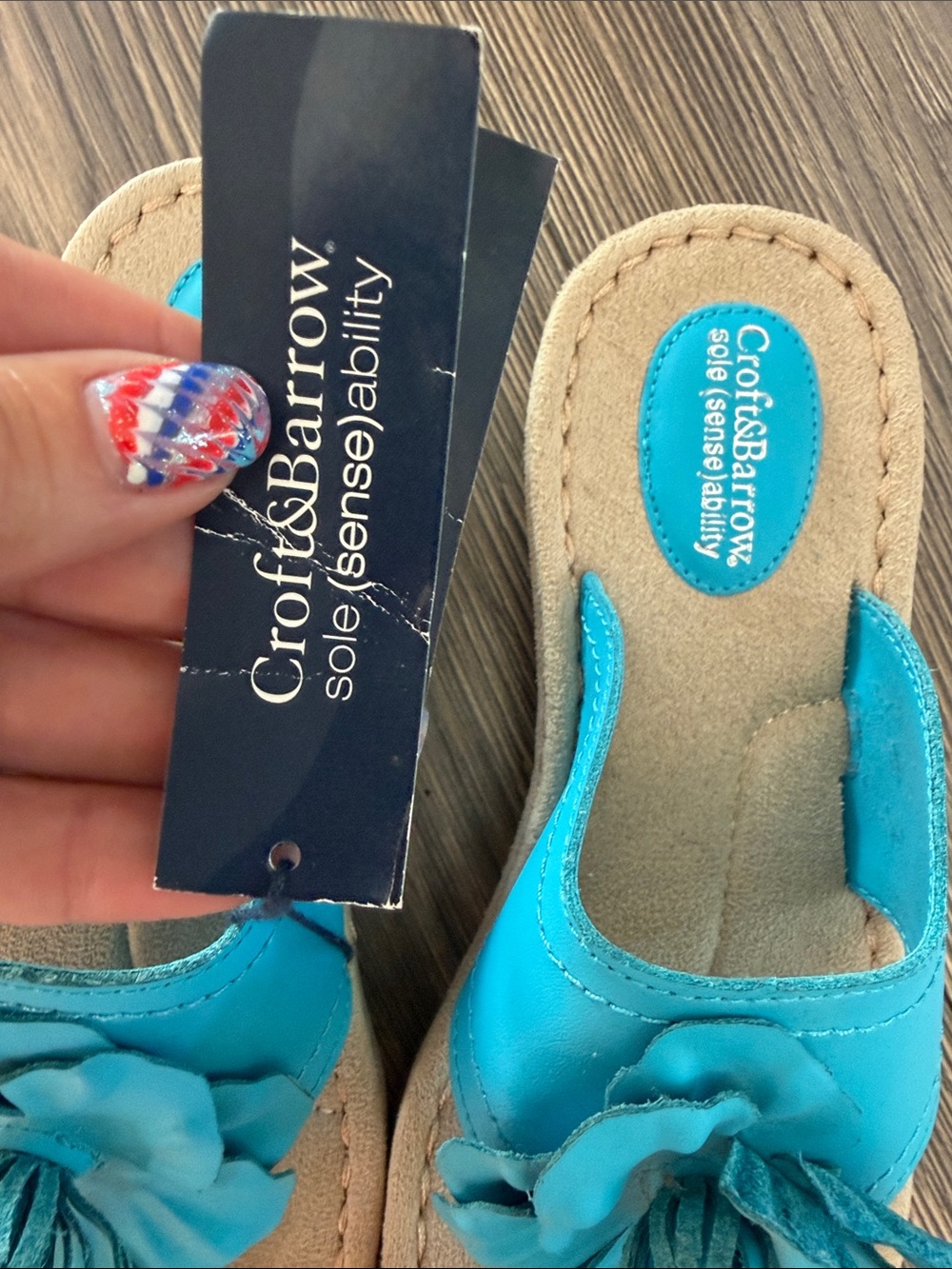 croft & barrow Turquoise Flower Toe-Post Sandals - Picture 2 of 7